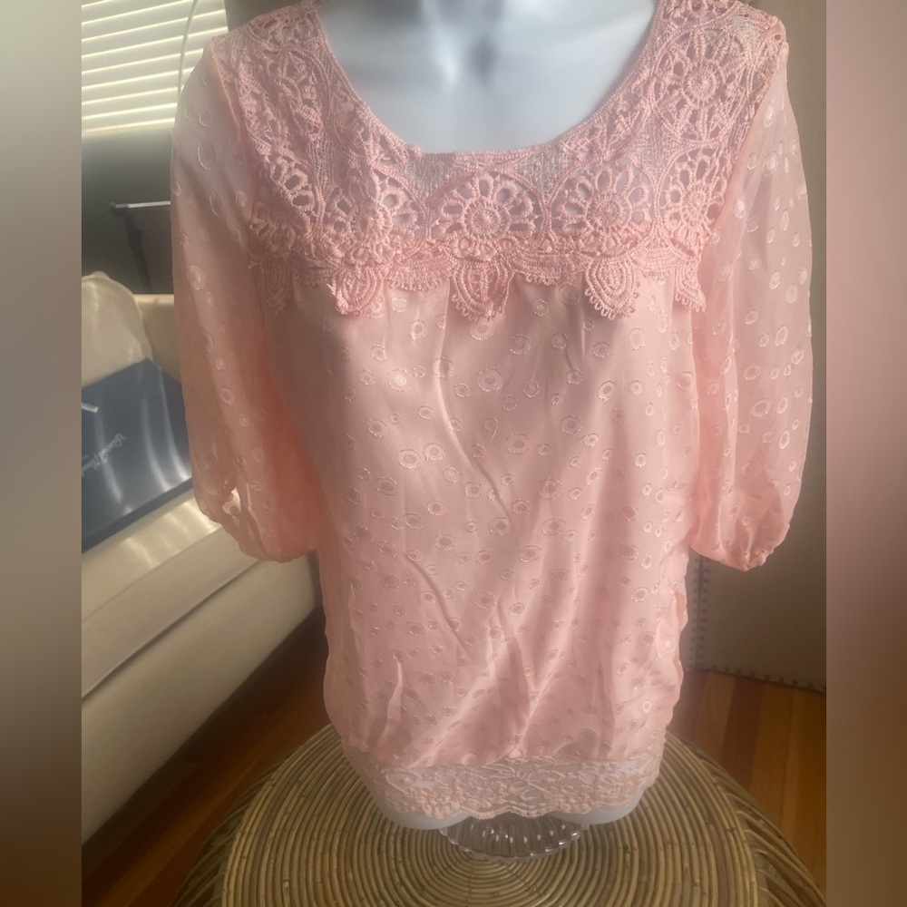 Pink embroidery top with small circles